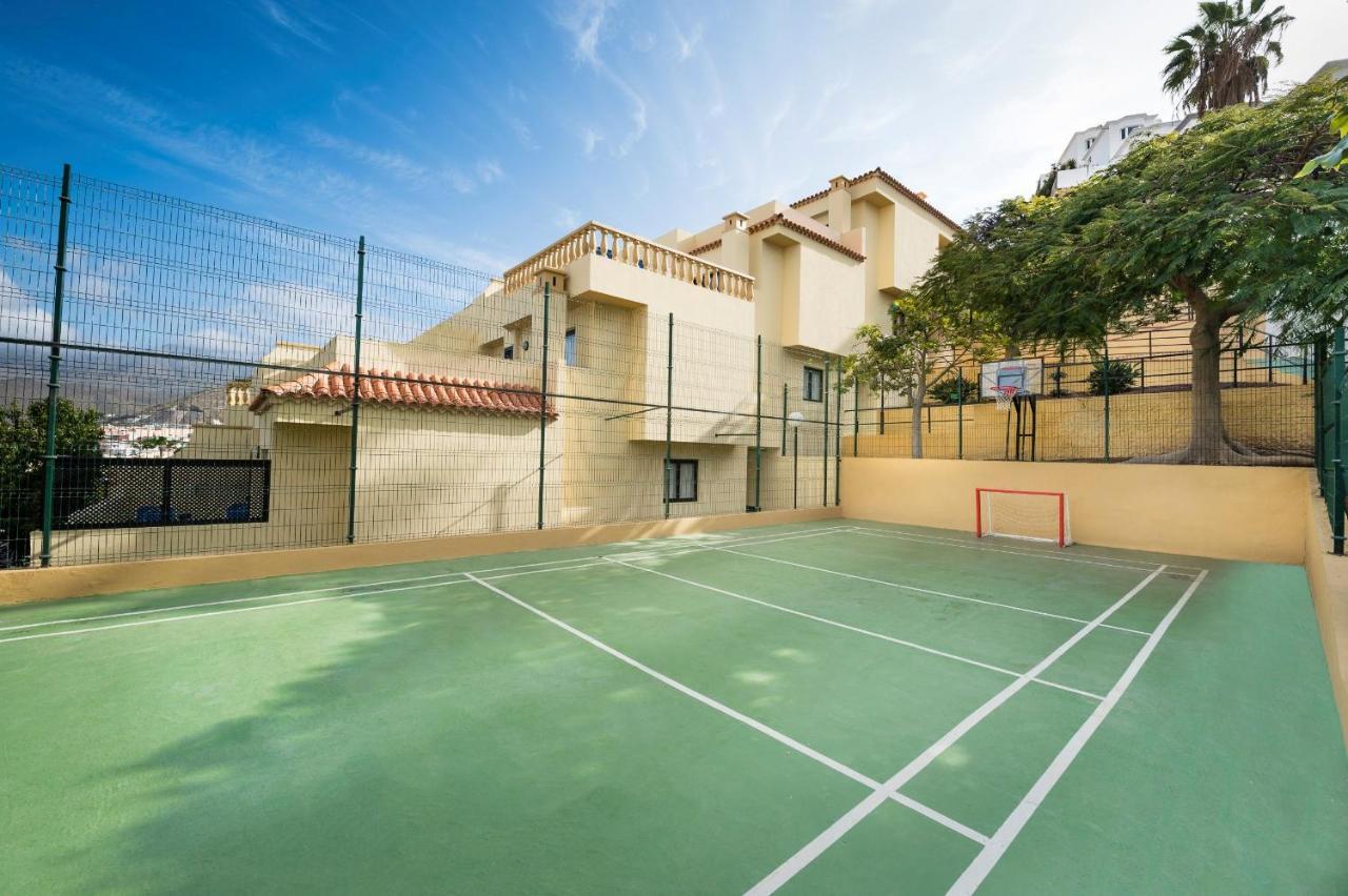 Ramada Residences By Wyndham Tenerife 3*