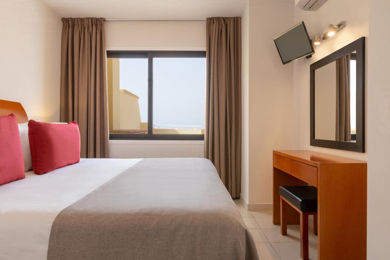 Ramada Residences By Wyndham Tenerife 3*