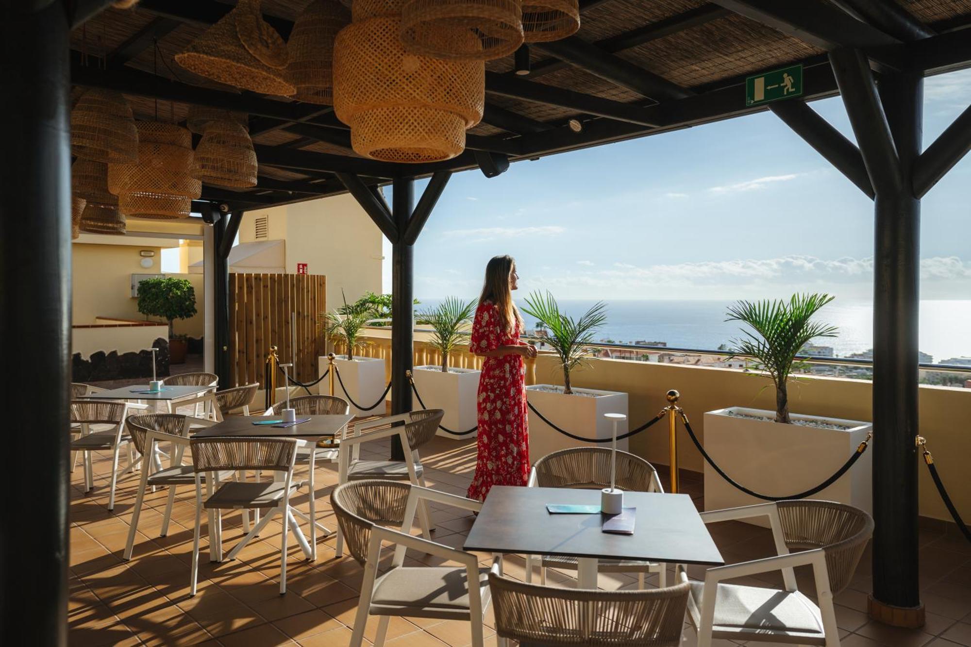 Aparthotel Ramada Residences By Wyndham Costa Adeje (Tenerife)
